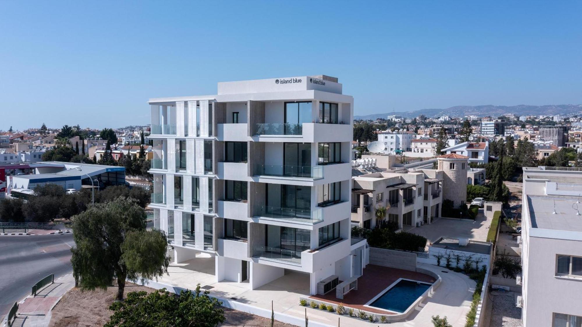 Appartement Emerald 102 2 Bed Paphos