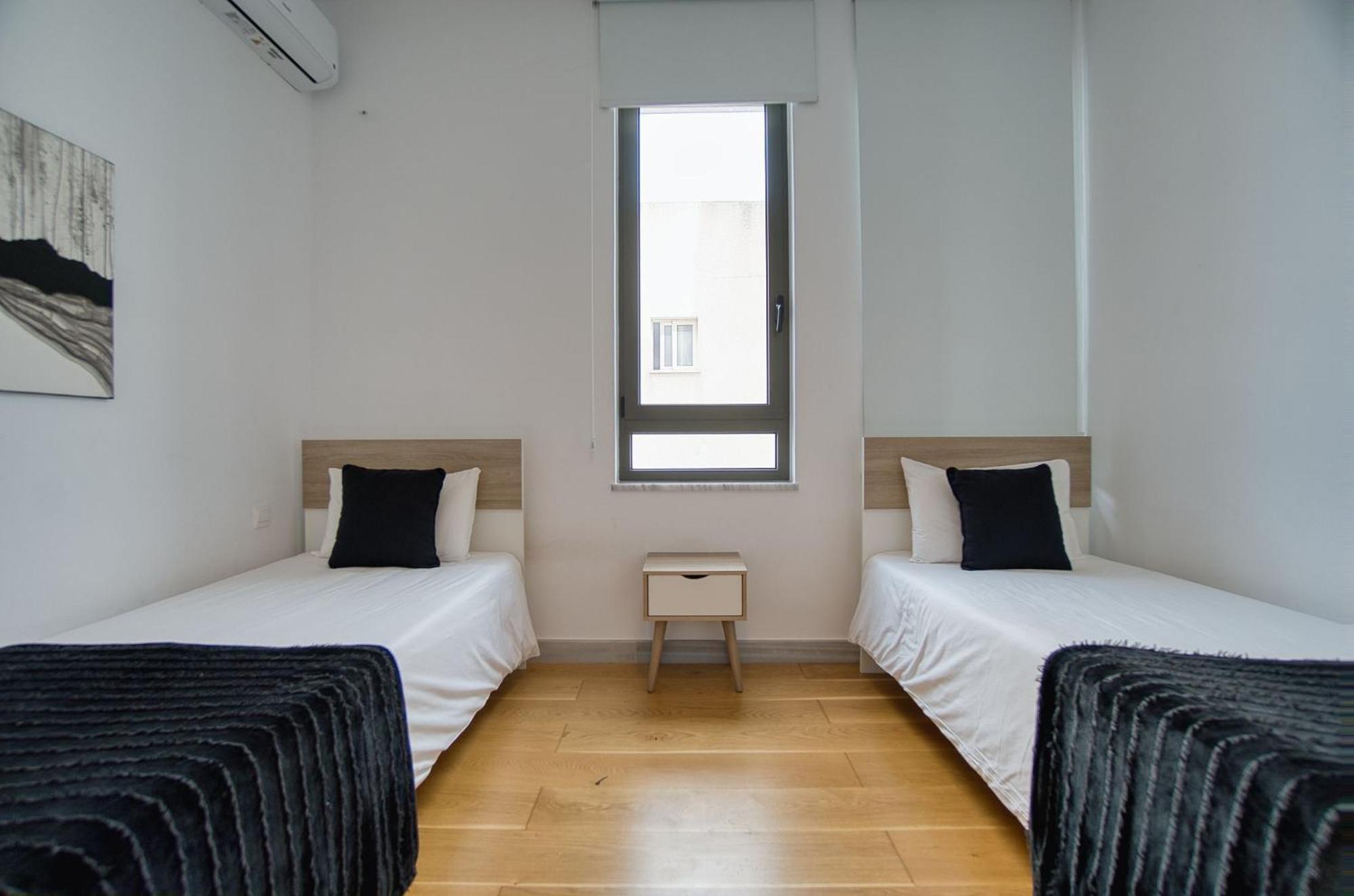 Emerald 102 2 Bed Appartement *